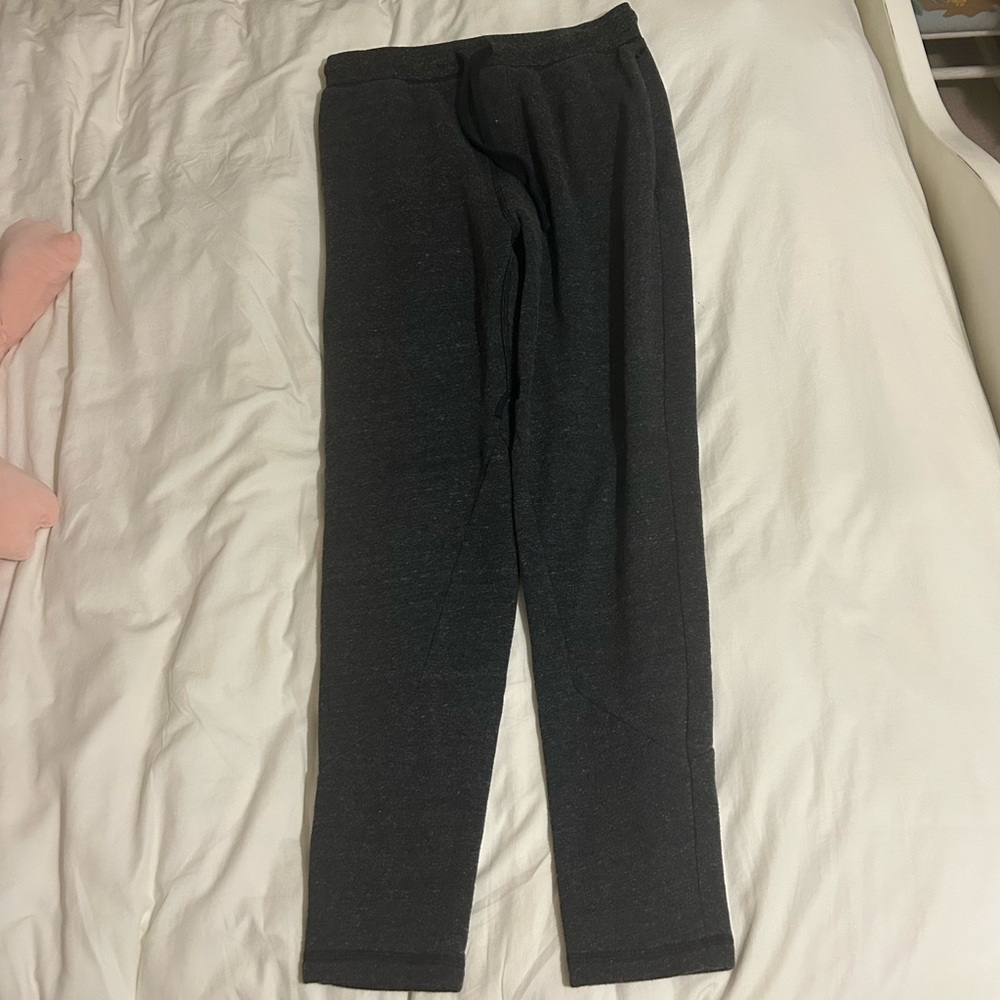 Alo Joggers